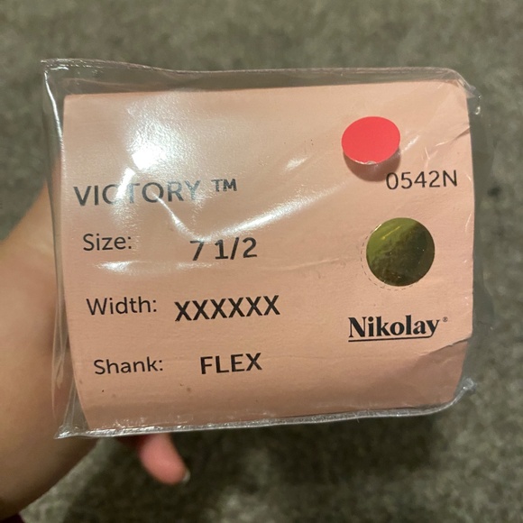 Brand New Nikolay Victory Pointe Shoes (size 7.5, 5X & 7.5, 6X) - Picture 5 of 7